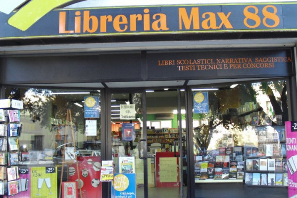 Libreria Max 88